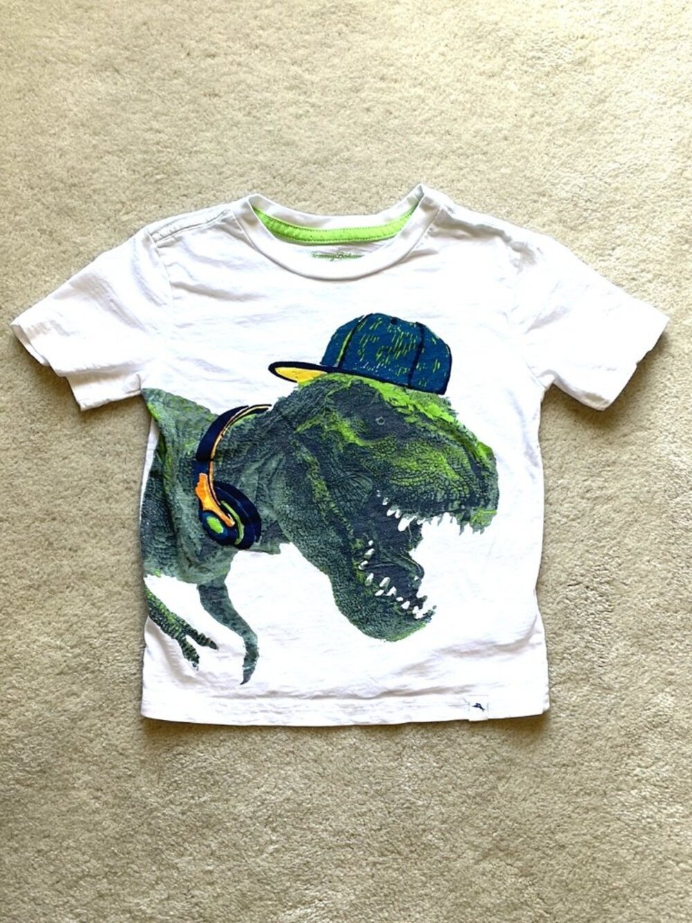 Tommy Bahama T-Rex Dinosaur Headphone White Shirt Boys Size 4 Extra Small